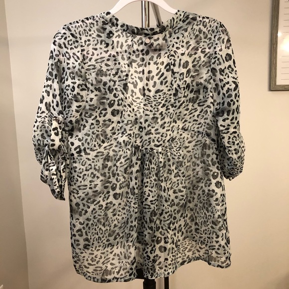 Black & white leopard print 3/4 length top - Picture 3 of 3